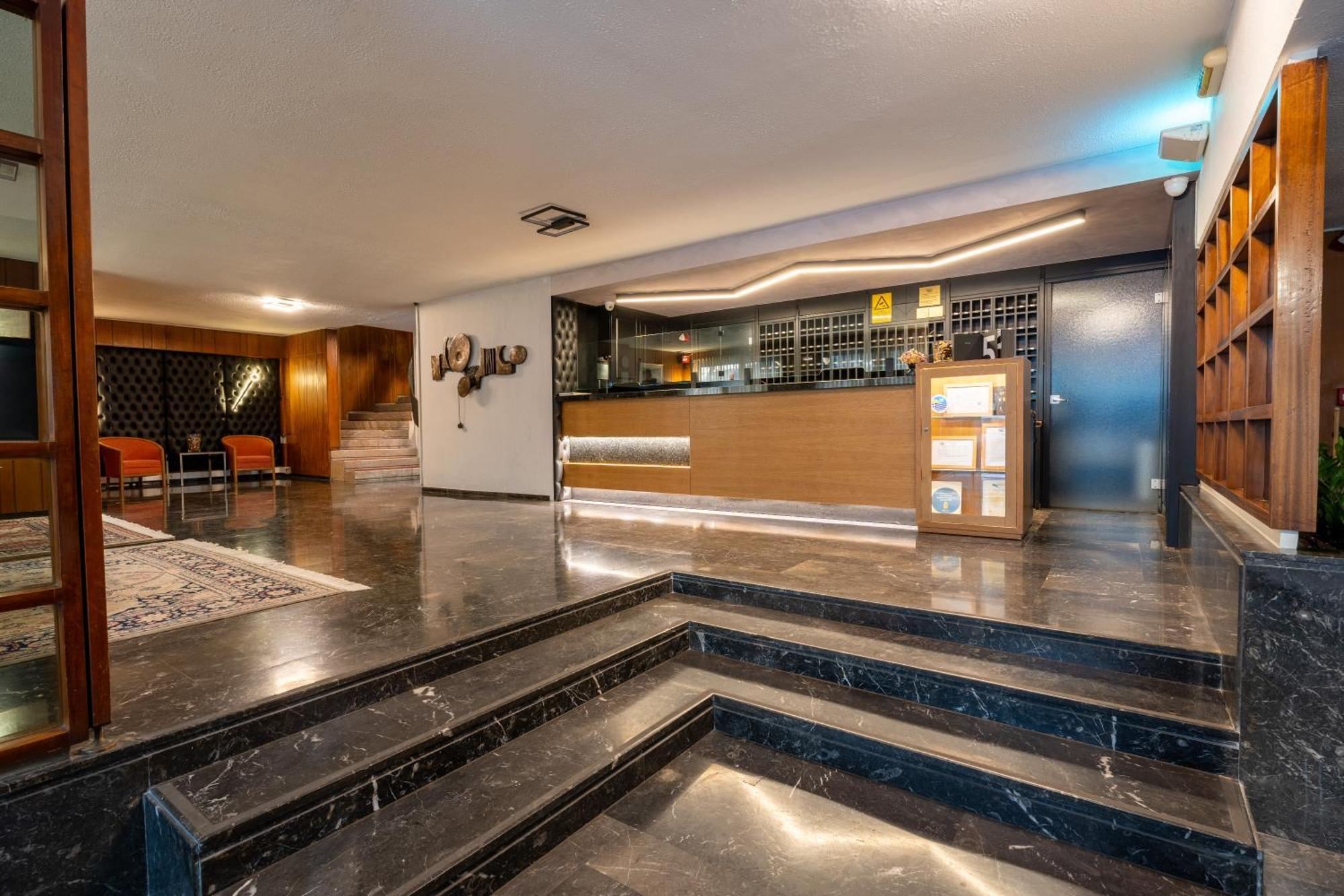 Queen Olga Hotel Thessaloniki Exterior photo