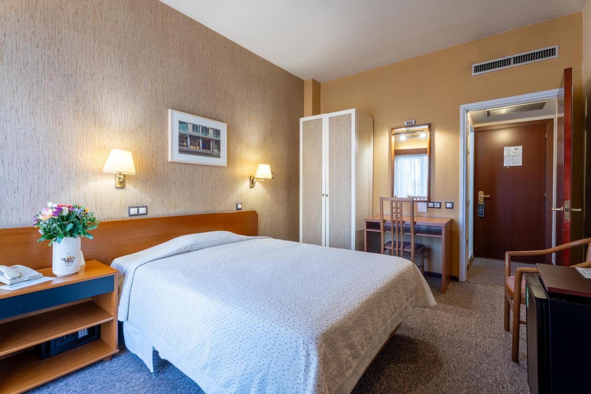 Queen Olga Hotel Thessaloniki Exterior photo